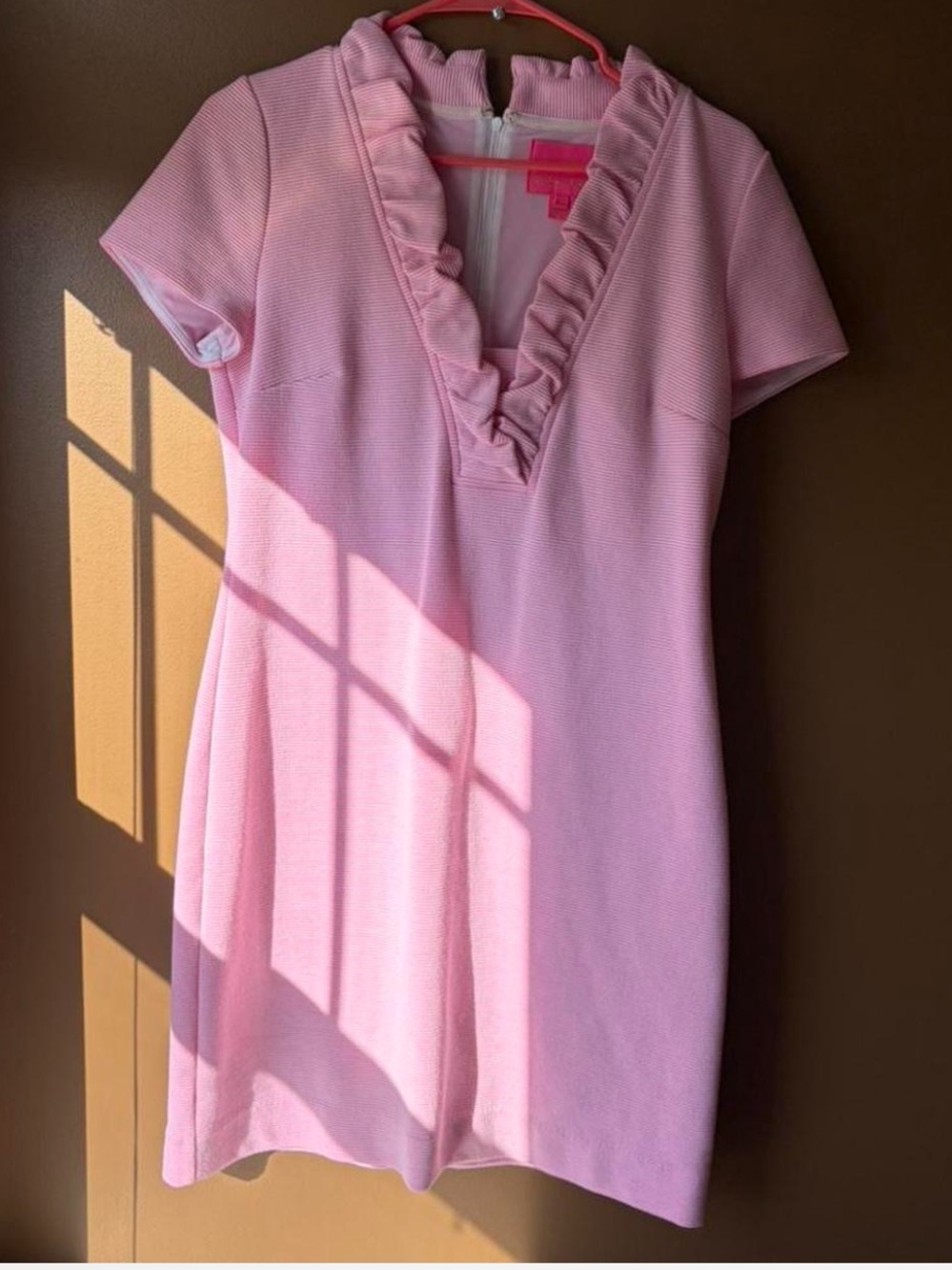 Lilly Pulitzer Pink and white Ruffle V-Neck Short Sleeve Dress, Size Medium